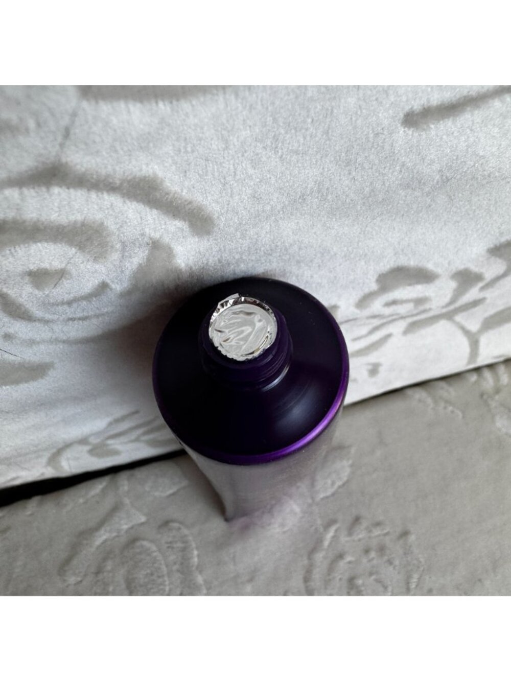 Younique Royalty Moisture Boosting Pore Purifying Cleanser 100ml 3.3 fl oz Seale - Picture 3 of 3